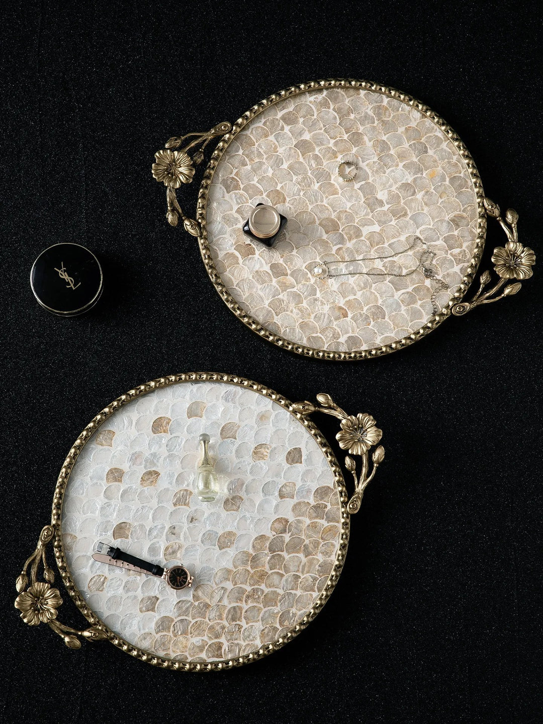 Vestibule Shell Serving Tray