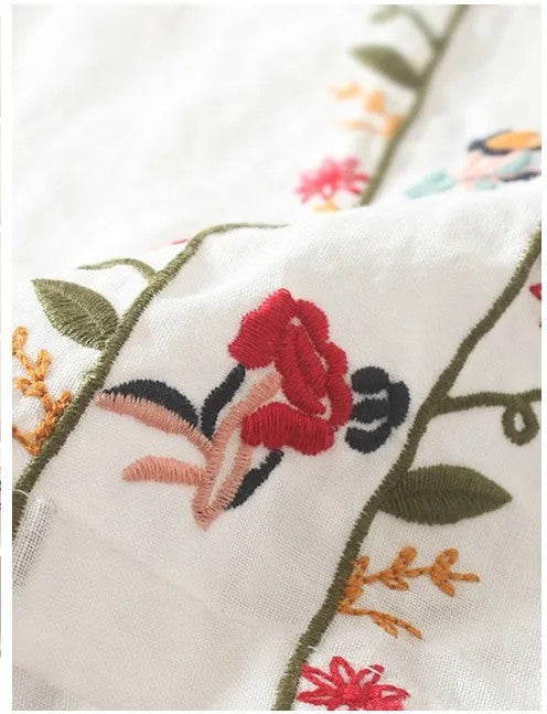 Ricamo Floral-Embroidered Linen Blouse