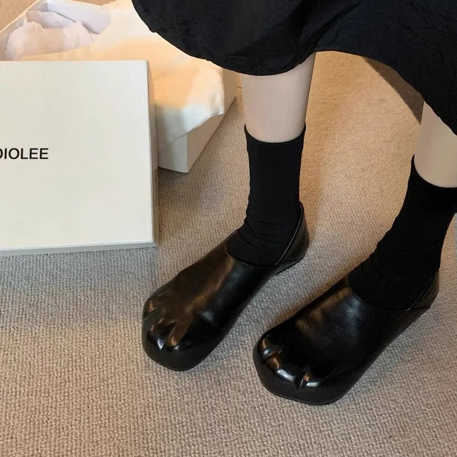 Tabi Split-Toe Loafers
