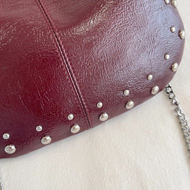 Riveted Ring-Handle Hobo