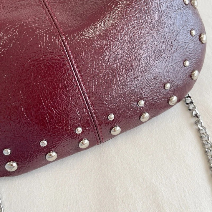 Riveted Ring-Handle Hobo