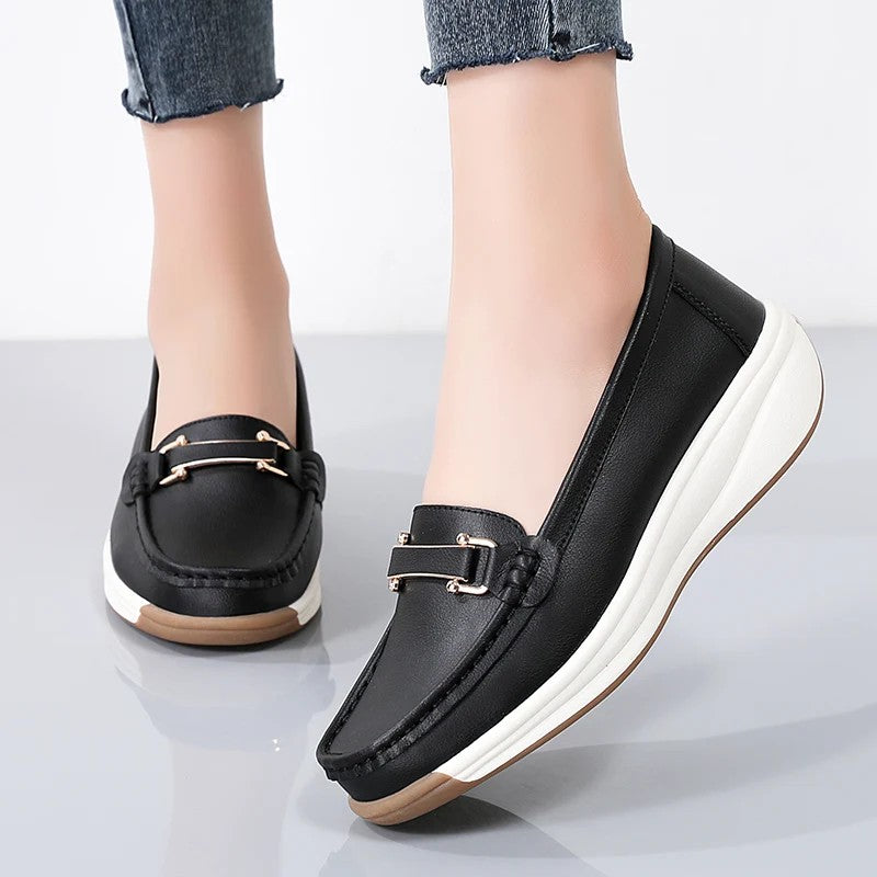 Signorina Buckle Leather Loafers