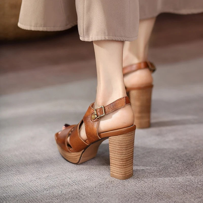 Cortile Buckle Platform Sandals