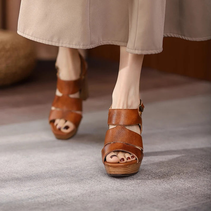 Cortile Buckle Platform Sandals