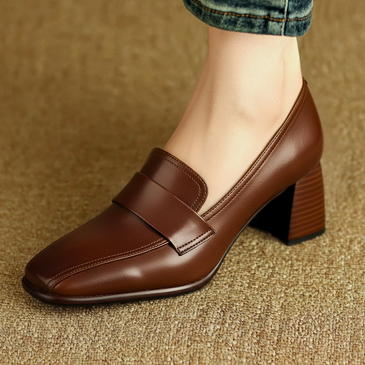 Contessa Leather Pumps