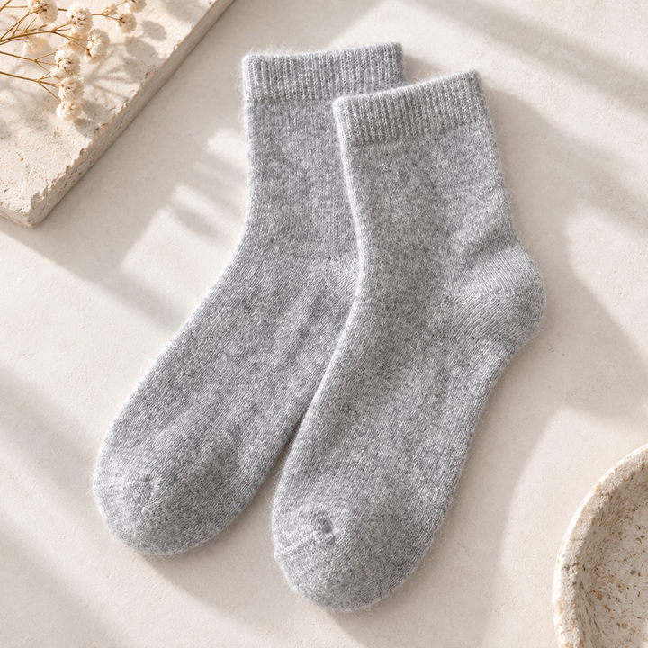 Hearthkeep Cashmere Crew Socks