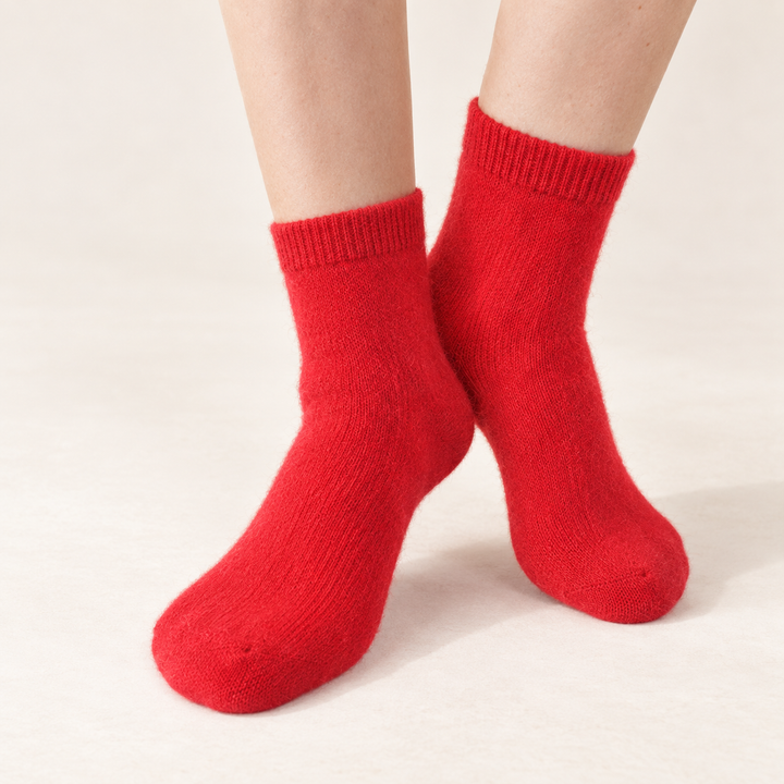 Hearthkeep Cashmere Crew Socks