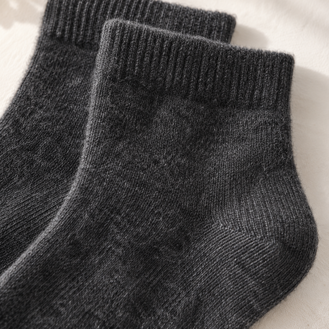 Hearthkeep Cashmere Crew Socks