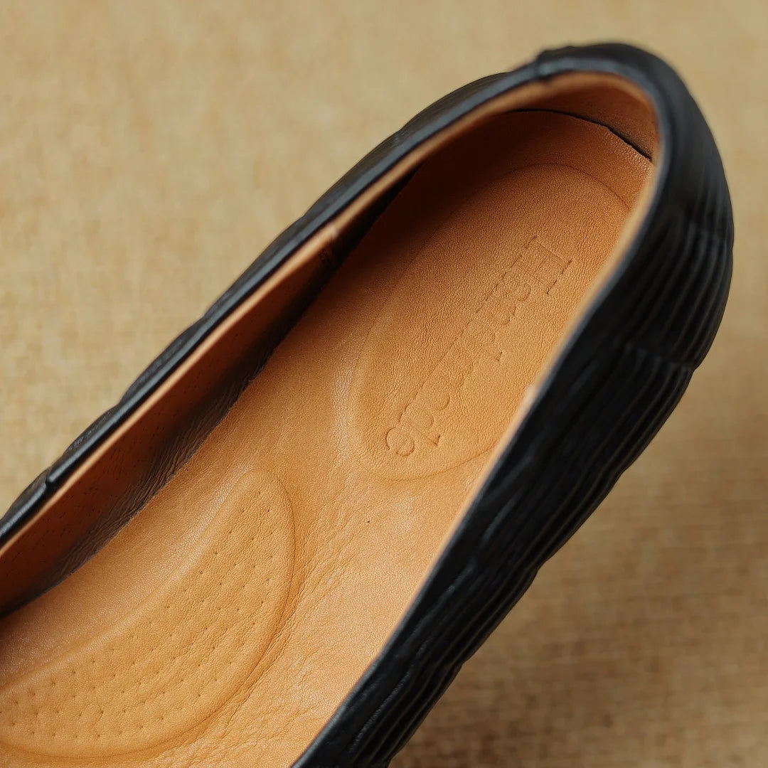 Carrara Ridged Leather Shoes
