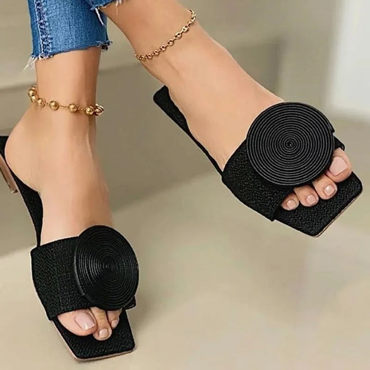 Spiralé Woven Flat Sandals