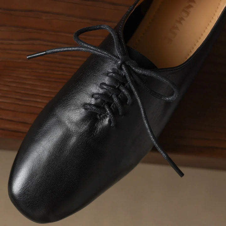 Lucca Oxford Flats