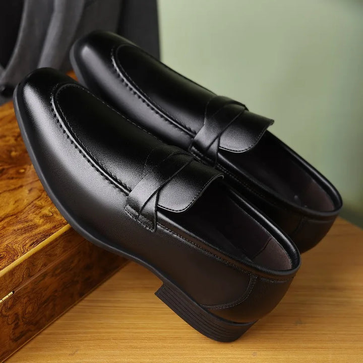 Oakmont Leather Loafers