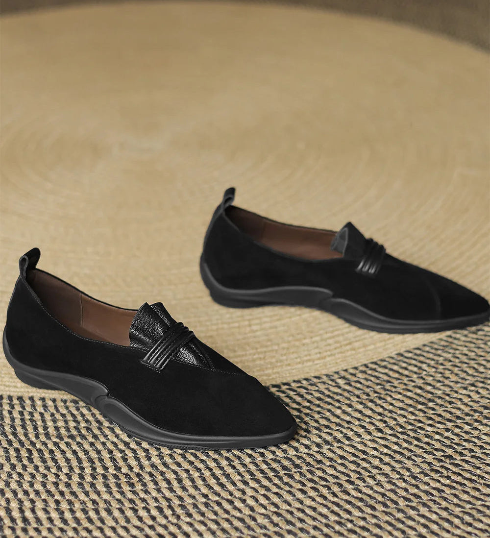 Plicata Leather Flats