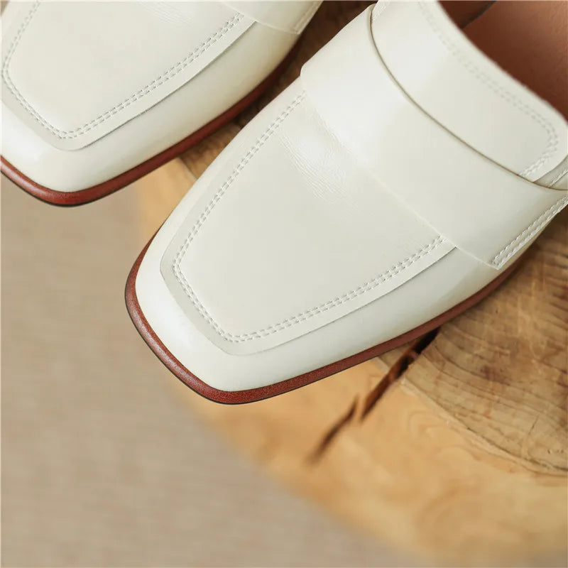 Duchessa Leather Pumps