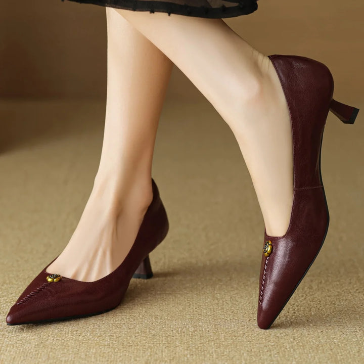 Camellia Atelier Pumps