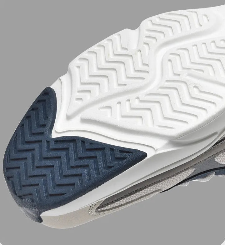 Stridemark Sneakers