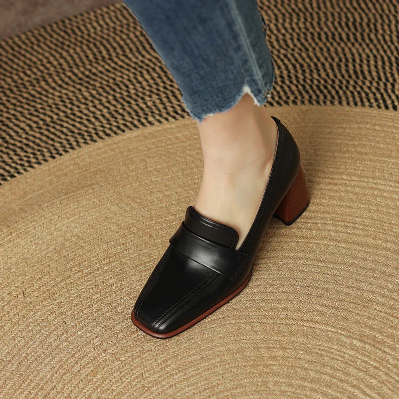 Contessa Leather Pumps