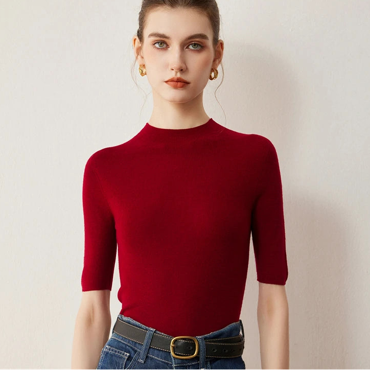 Claudette Merino Mockneck