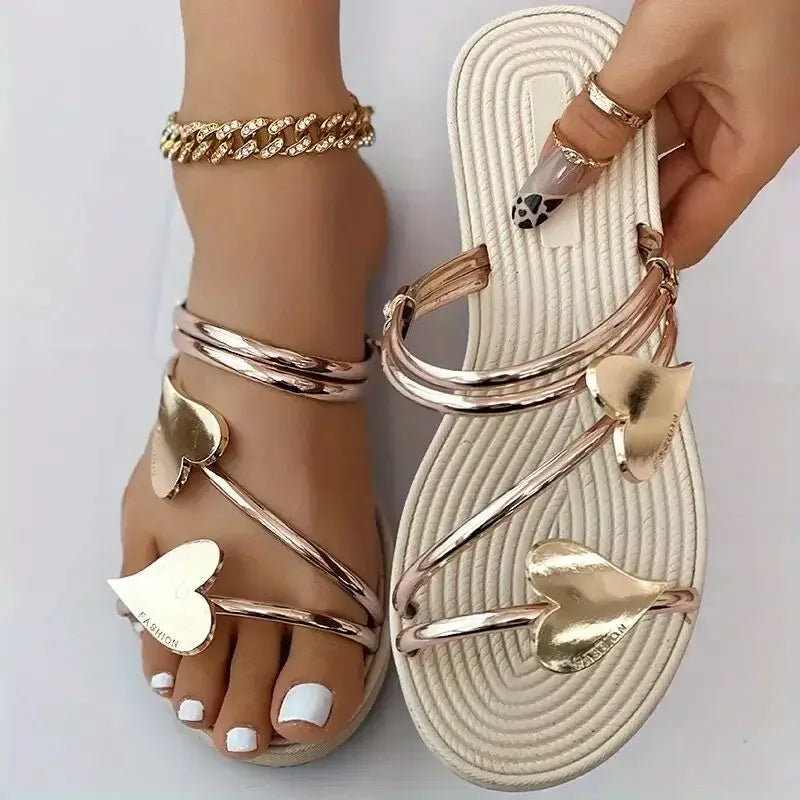 Cuoricina Heart Toe-Ring Sandals