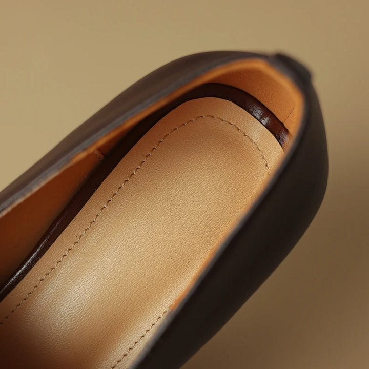 Calviera Leather Pumps