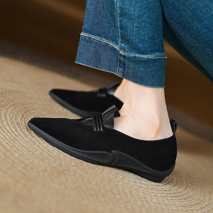 Plicata Leather Flats