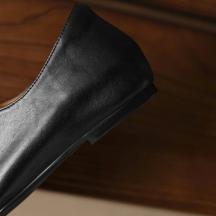 Lucca Oxford Flats