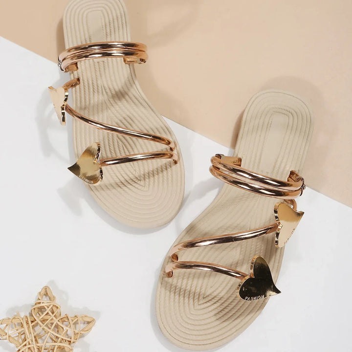 Cuoricina Heart Toe-Ring Sandals