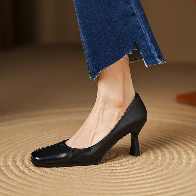 Verano Pleated Pumps