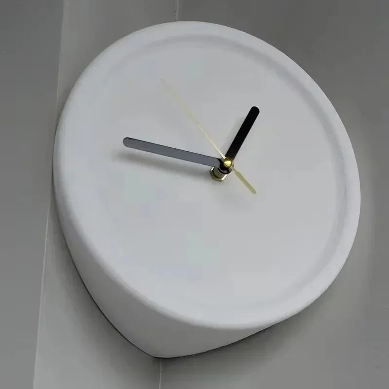 Corner Clock