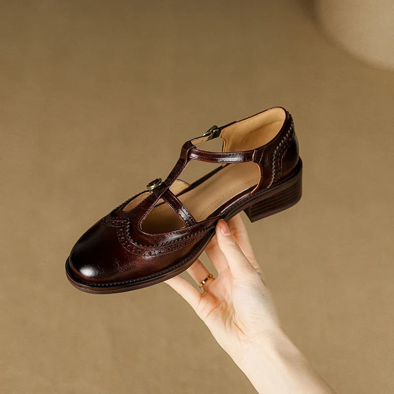 Aurelia Brogue Mary Janes