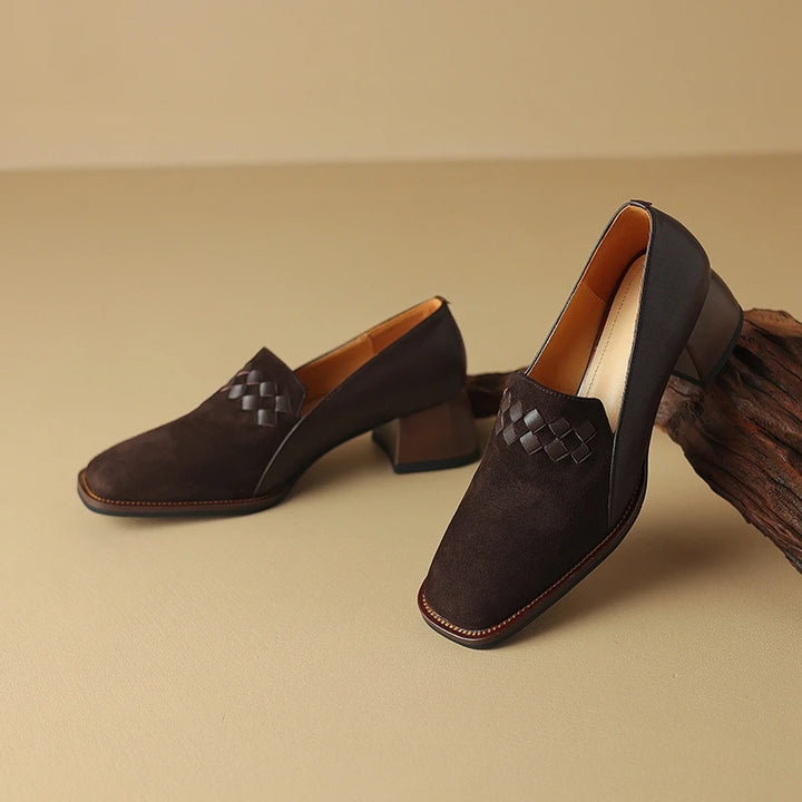 Calviera Leather Pumps