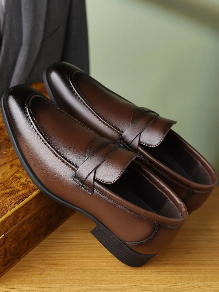 Oakmont Leather Loafers