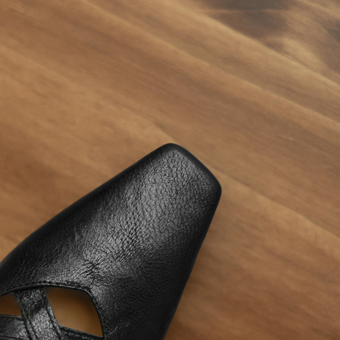 Vittoria Leather Crossband Heels