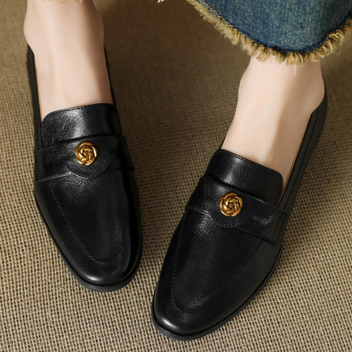 Camelia Leather Pumps