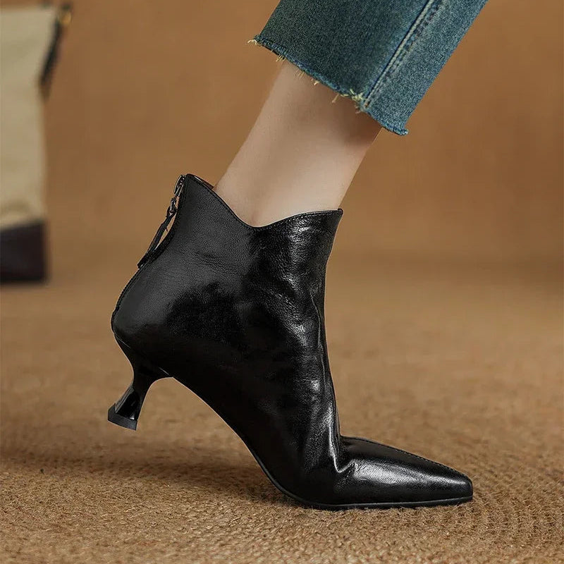 Crevia Ankle Boots