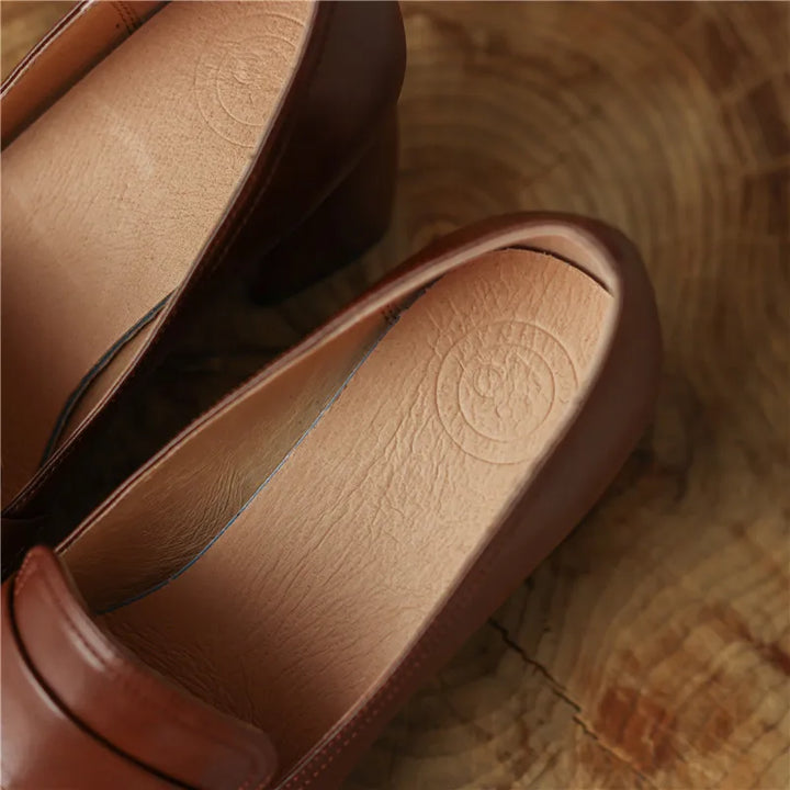Contessa Leather Pumps