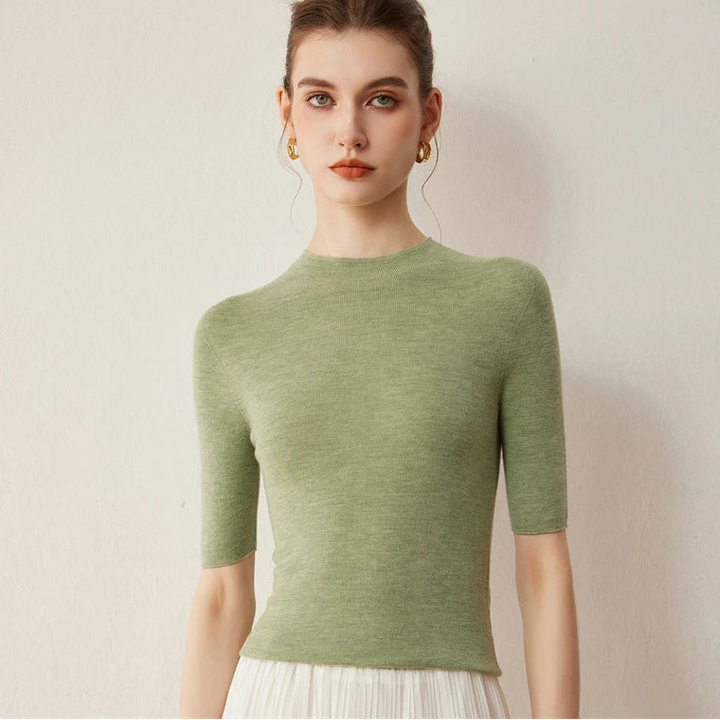Claudette Merino Mockneck