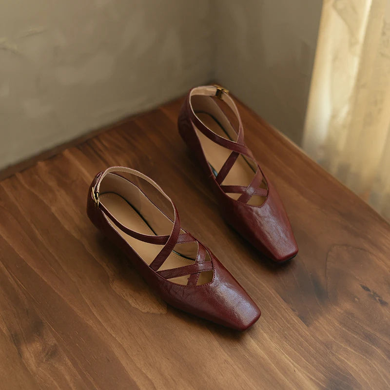 Vittoria Leather Crossband Heels