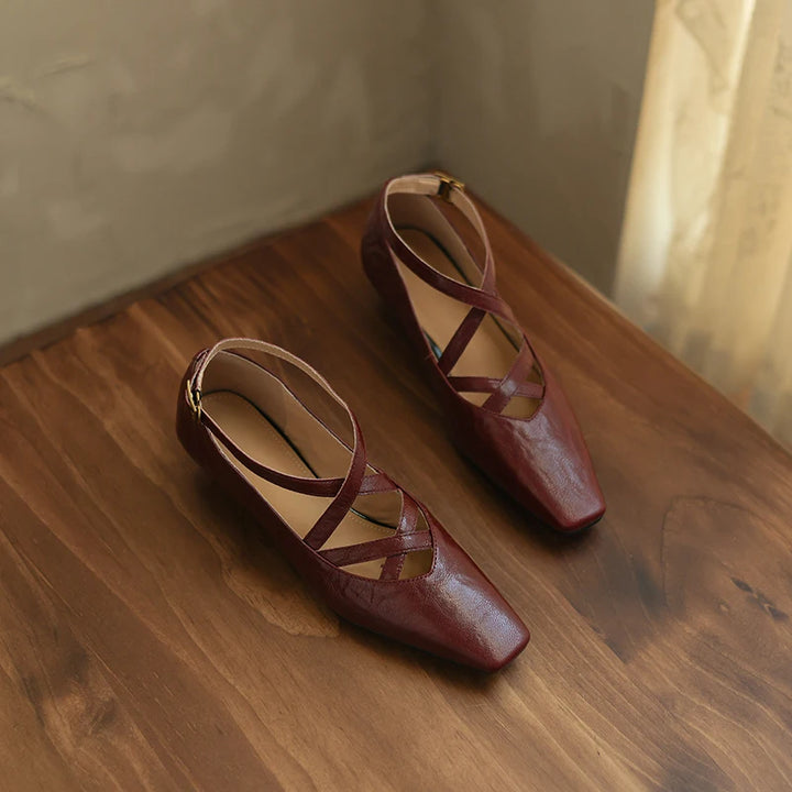 Vittoria Leather Crossband Heels