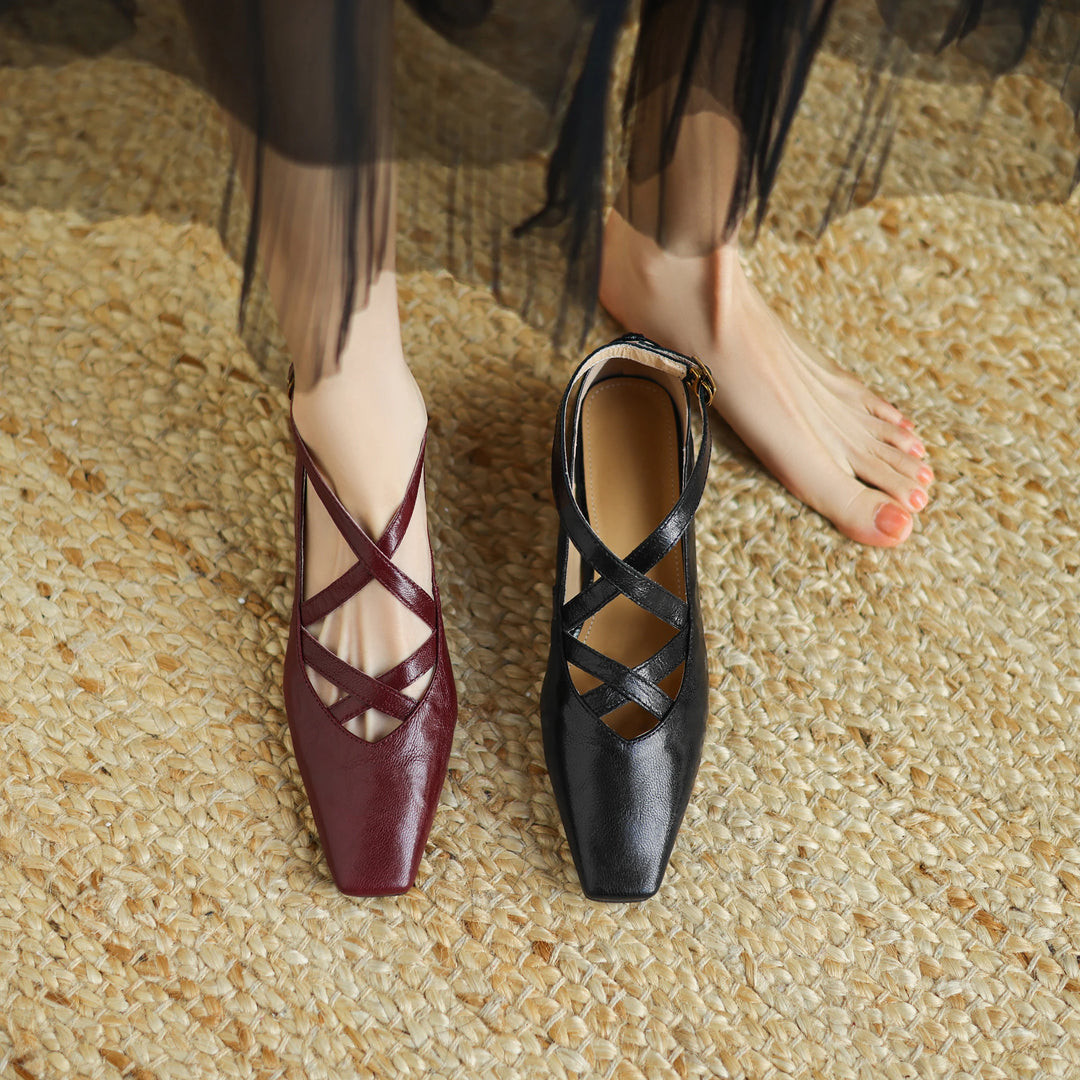 Vittoria Leather Crossband Heels