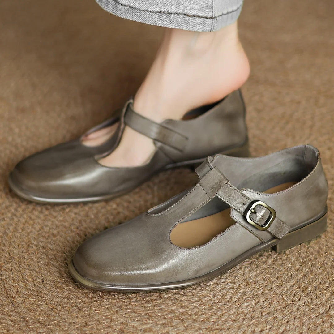 Vellaro T-Strap Flats