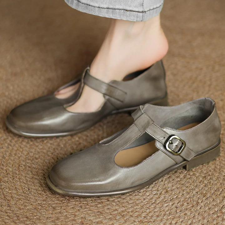 Vellaro T-Strap Flats