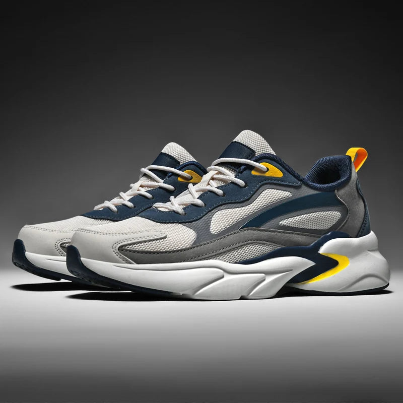 Stridemark Sneakers