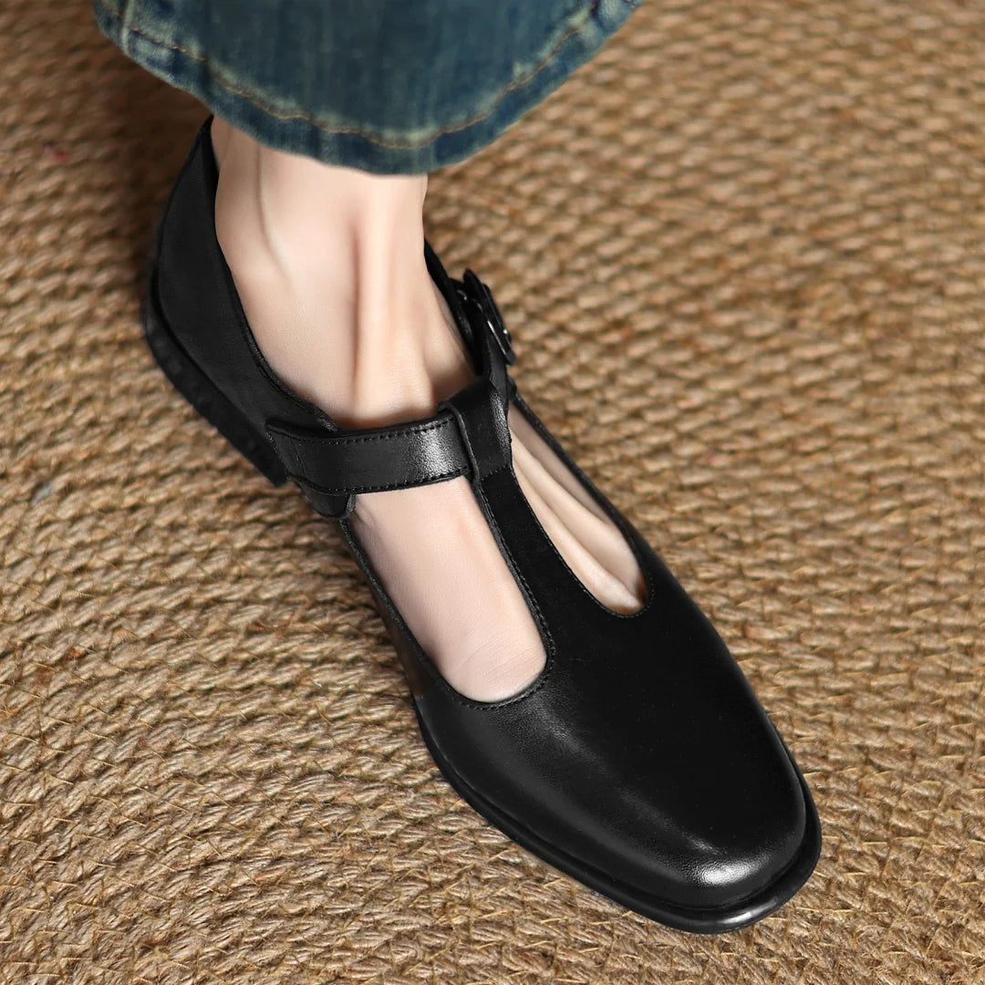 Vellaro T-Strap Flats
