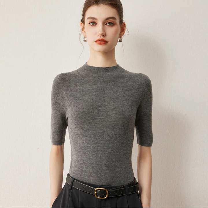 Claudette Merino Mockneck