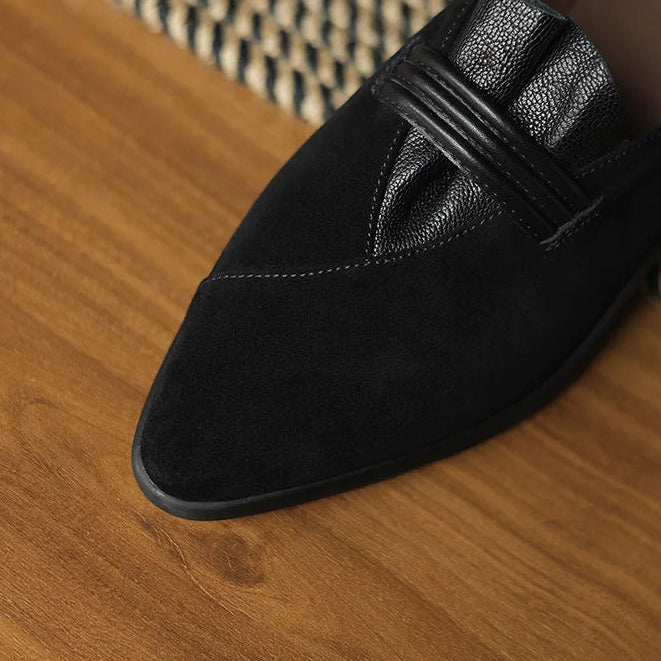 Plicata Leather Flats