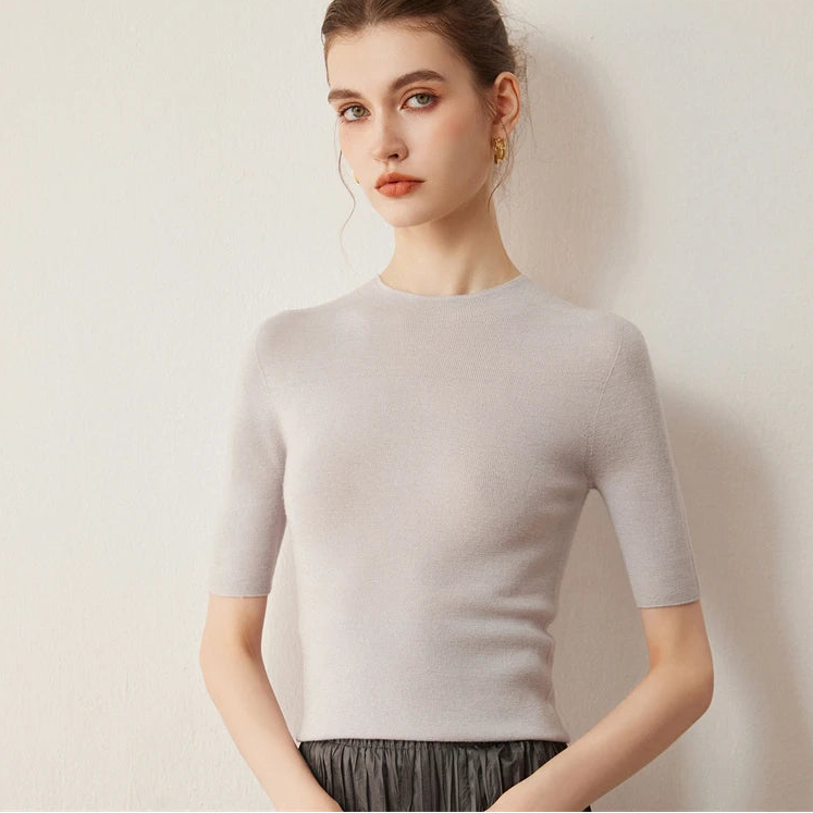 Claudette Merino Mockneck