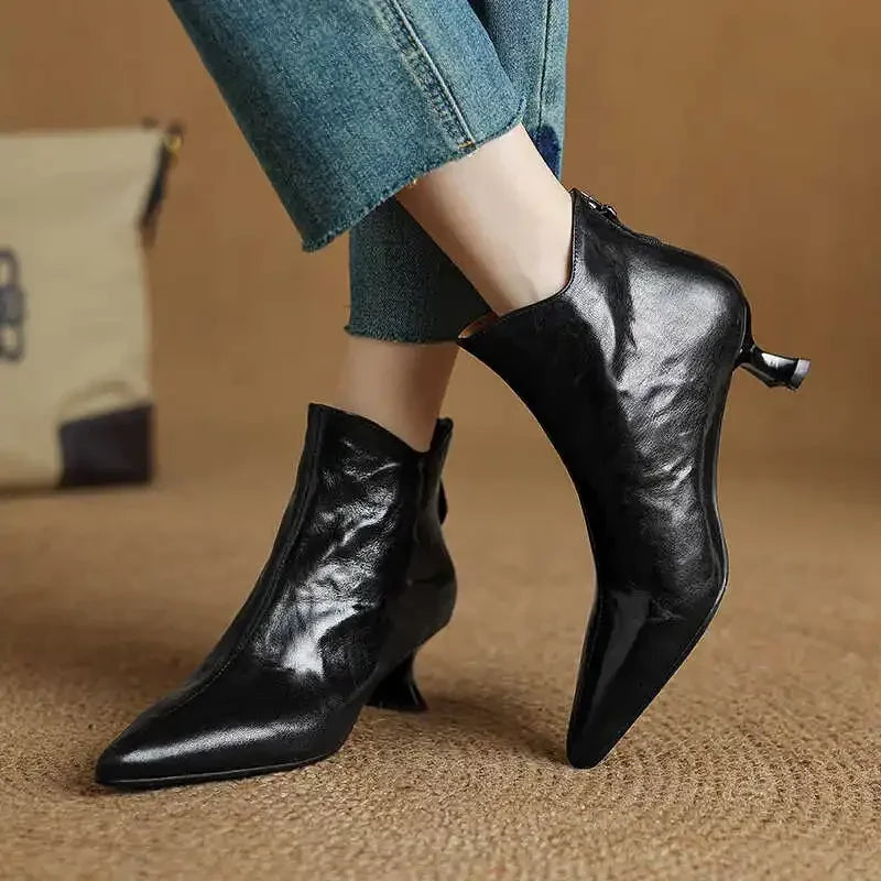Crevia Ankle Boots