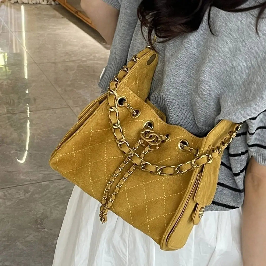 Infiniti Chain Crossbody