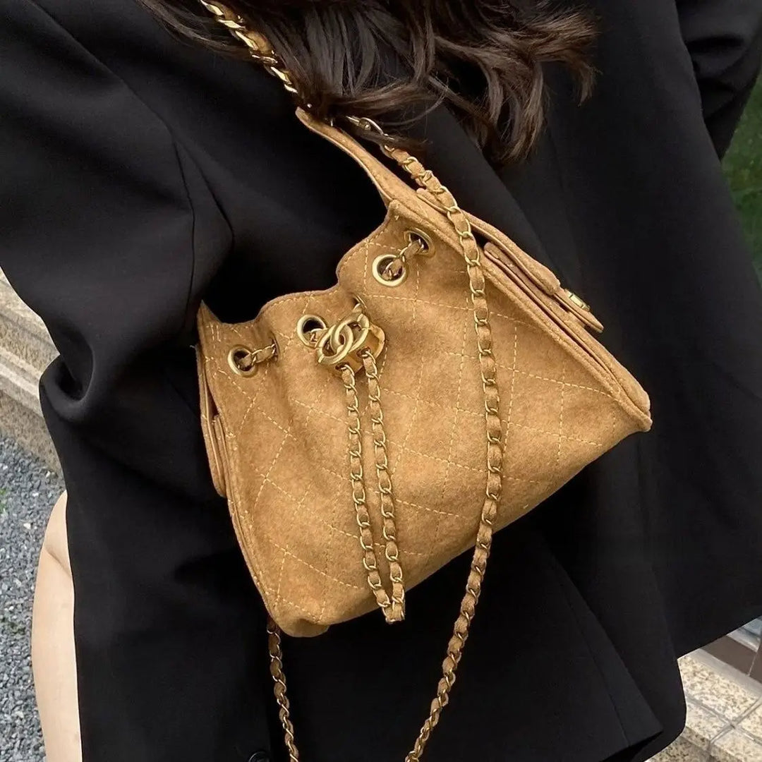 Infiniti Chain Crossbody